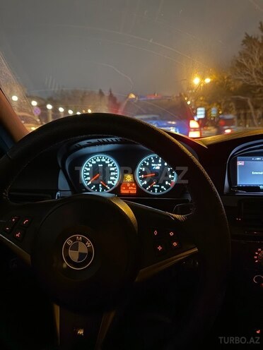 BMW 545 2004, 387,000 km - 4.4 l - Bakı