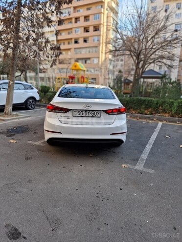 Hyundai Elantra 2017, 149,123 km - 2.0 l - Bakı