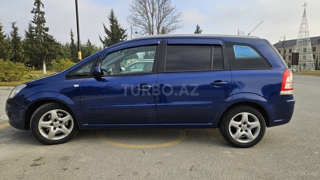 Opel Zafira 2009, 242,000 km - 1.7 l - Şamaxı