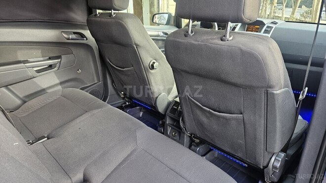Opel Zafira 2009, 242,000 km - 1.7 l - Şamaxı