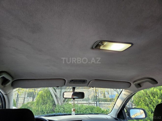 Toyota Corolla 2005, 240,981 km - 1.4 l - Bakı