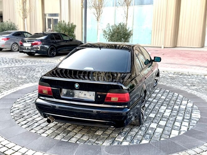 BMW 528 1998, 280,000 km - 2.8 l - Bakı