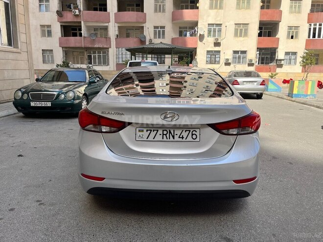 Hyundai Elantra 2015, 111,000 km - 1.8 l - Bakı