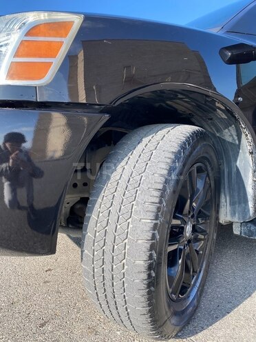 Nissan Armada 2004, 106,200 km - 5.6 l - Bakı