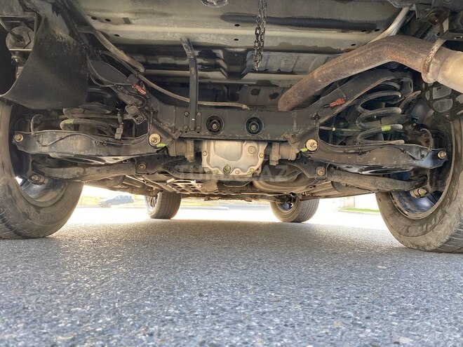 Nissan Armada 2004, 106,200 km - 5.6 l - Bakı