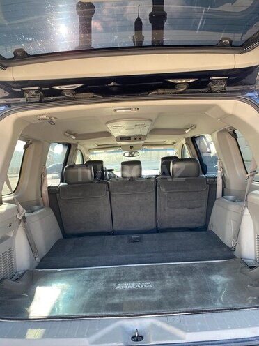 Nissan Armada 2004, 106,200 km - 5.6 l - Bakı