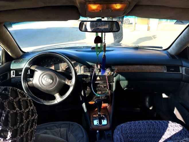 Audi A6 1998, 213,675 km - 2.4 l - Bakı