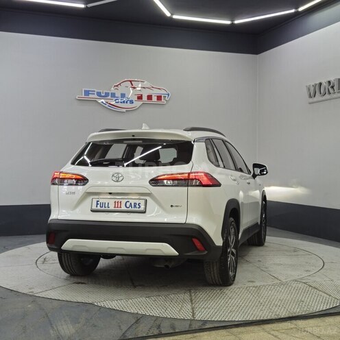 Toyota Corolla Cross 2024, 2,009 km - 2.0 л - Sumqayıt