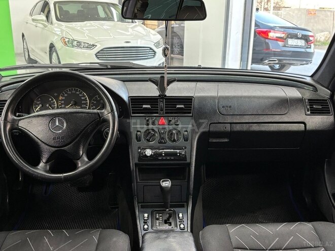 Mercedes C 180-13