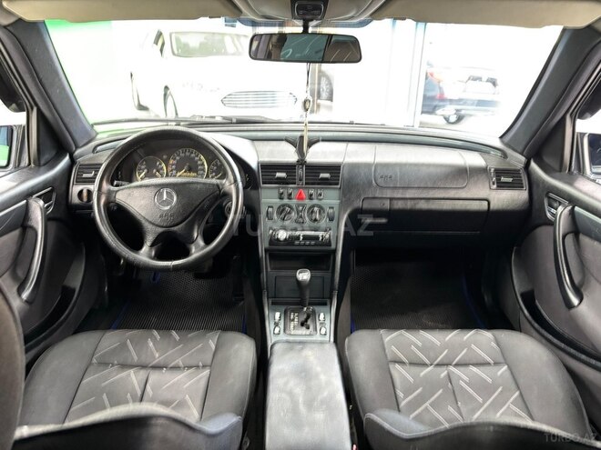 Mercedes C 180-10