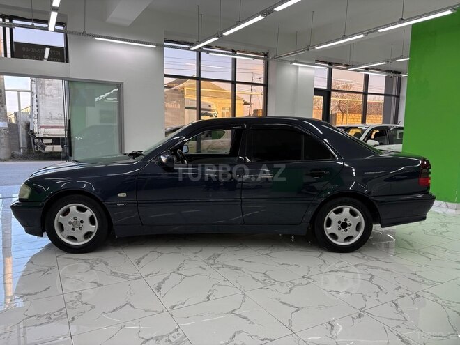 Mercedes C 180-8