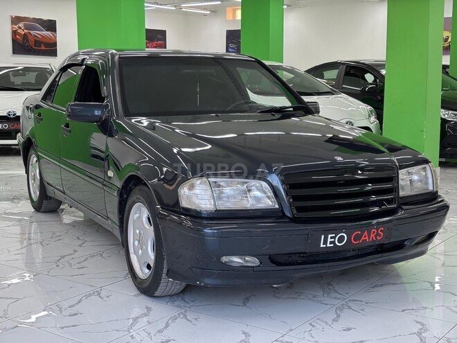 Mercedes C 180-4