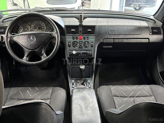 Mercedes C 180-12