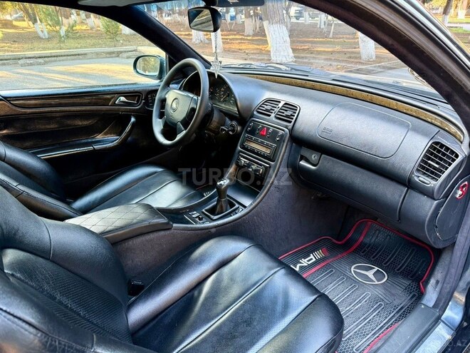 Mercedes  1998, 234,000 km - 2.3 л - Sumqayıt