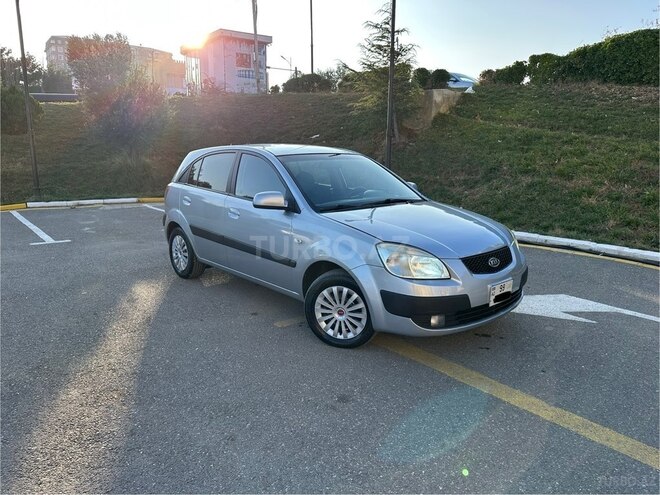 Kia Rio 2006, 364,000 km - 1.5 l - Bakı