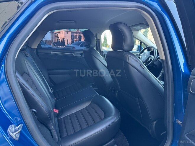 Ford Fusion (North America) 2018, 125,478 km - 1.5 l - Sumqayıt