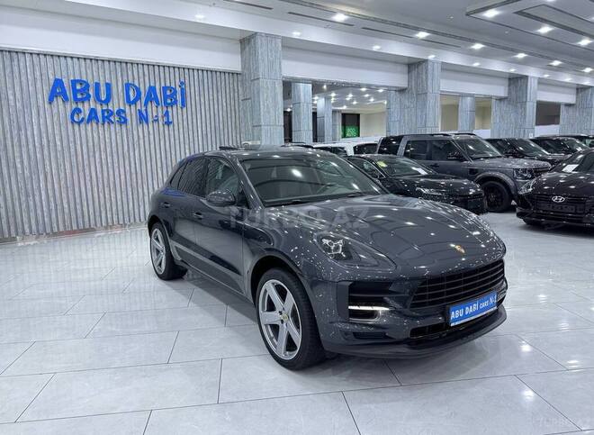 Porsche Macan-3