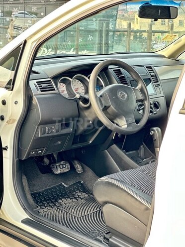 Nissan Tiida 2009, 218,000 km - 1.6 l - Bakı