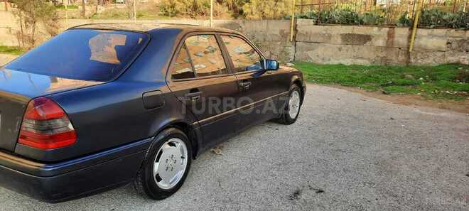 Mercedes C 200 1995, 50,000 km - 2.0 л - Bakı