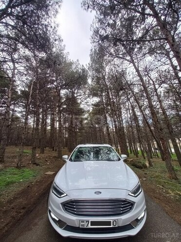 Ford Fusion (North America) 2017, 132,000 km - 2.0 l - Bakı