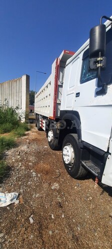 HOWO Sinotruk 2012, 350,501 km - 9.7 l - Ağcabədi