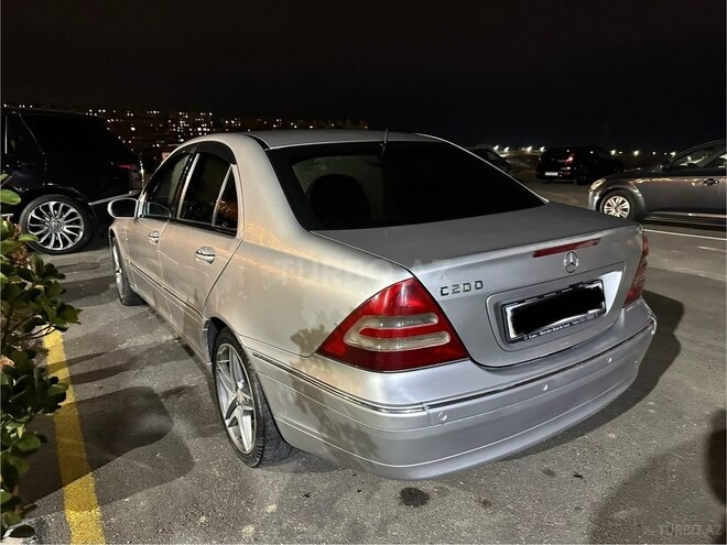 Mercedes C 200 2000, 289,000 km - 2.0 l - Bakı