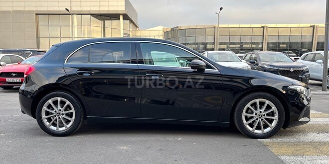 Mercedes A 180 2018, 160,000 km - 1.5 l - Bakı