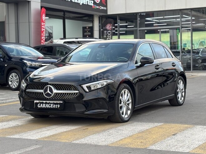 Mercedes A 180 2018, 160,000 km - 1.5 l - Bakı