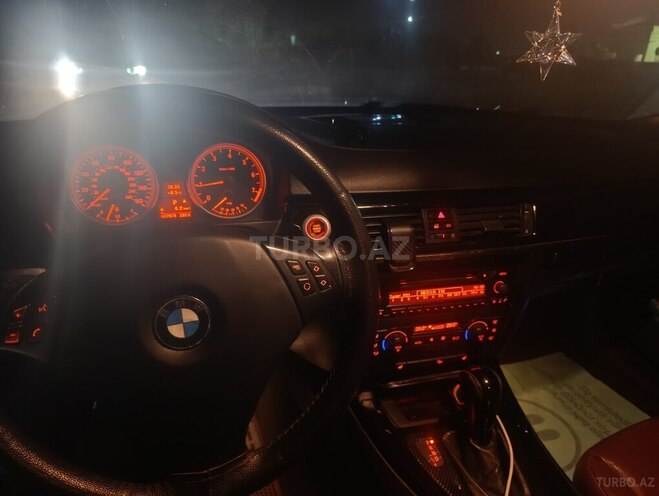BMW 330 2006, 236,000 km - 3.0 l - Bakı
