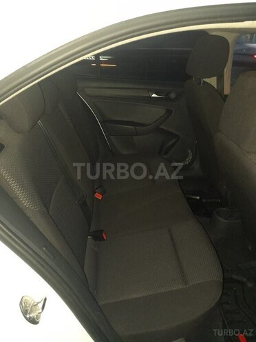 Volkswagen Polo 2021, 120,140 km - 1.6 л - Bakı