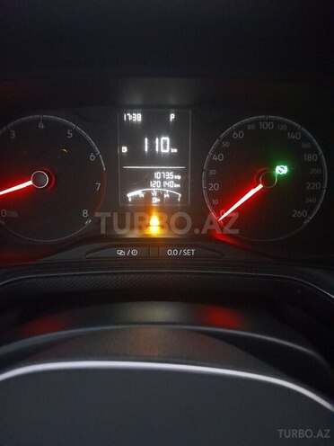 Volkswagen Polo 2021, 120,140 km - 1.6 л - Bakı