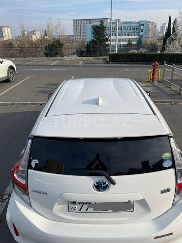 Toyota Aqua 2020, 93,000 km - 1.5 l - Bakı