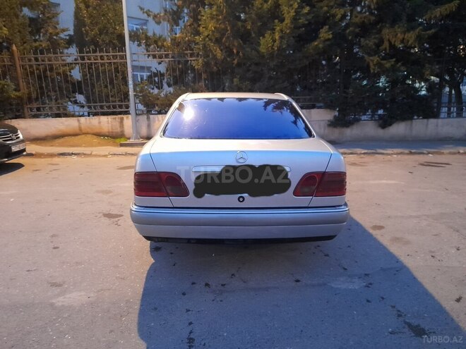 Mercedes E 200 1997, 253,663 km - 2.0 л - Bakı