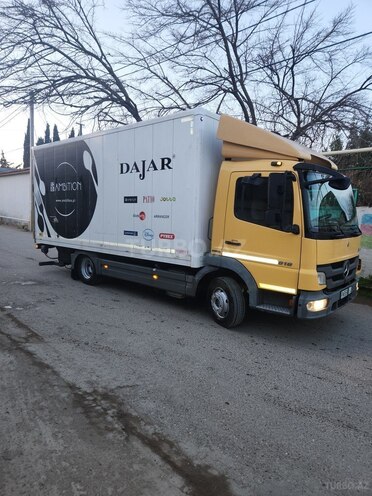 Mercedes Atego 818 2011, 597,000 km - 4.3 л - Bakı