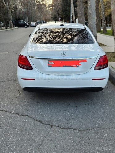 Mercedes E 200 d 2019, 342,000 km - 2.0 л - Bakı