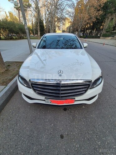 Mercedes E 200 d 2019, 342,000 km - 2.0 л - Bakı