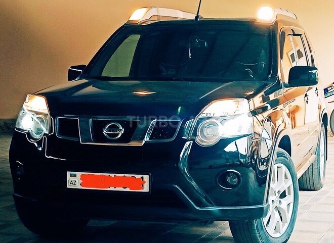 Nissan X-Trail 2012, 239,000 km - 2.5 l - İmişli