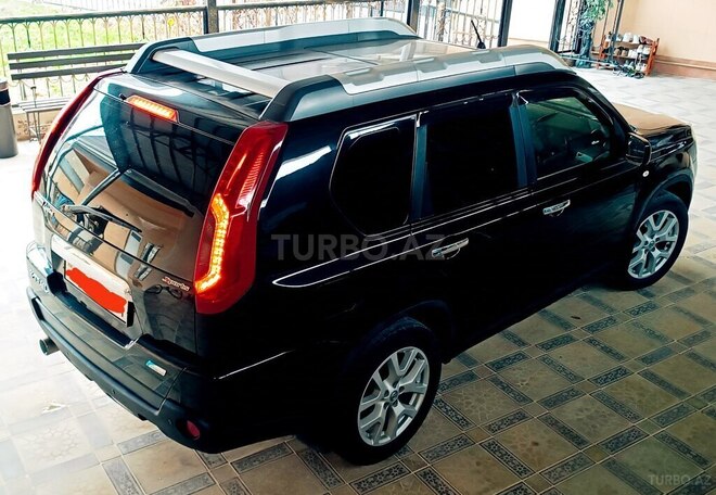 Nissan X-Trail 2012, 239,000 km - 2.5 l - İmişli