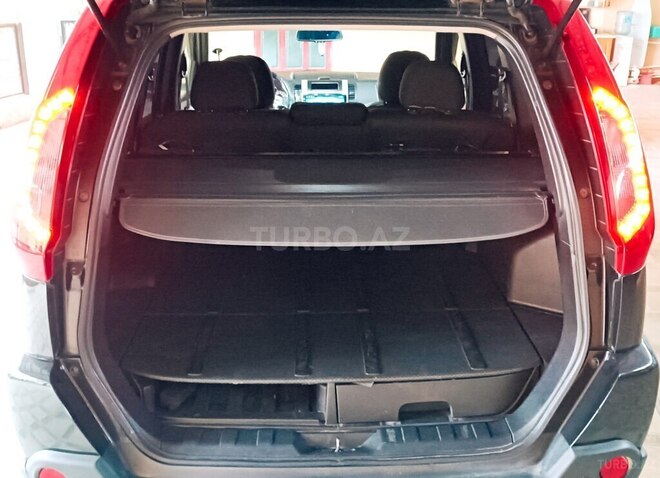 Nissan X-Trail 2012, 239,000 km - 2.5 l - İmişli