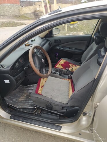 Nissan Sunny 2006, 289,000 km - 1.6 l - Quba