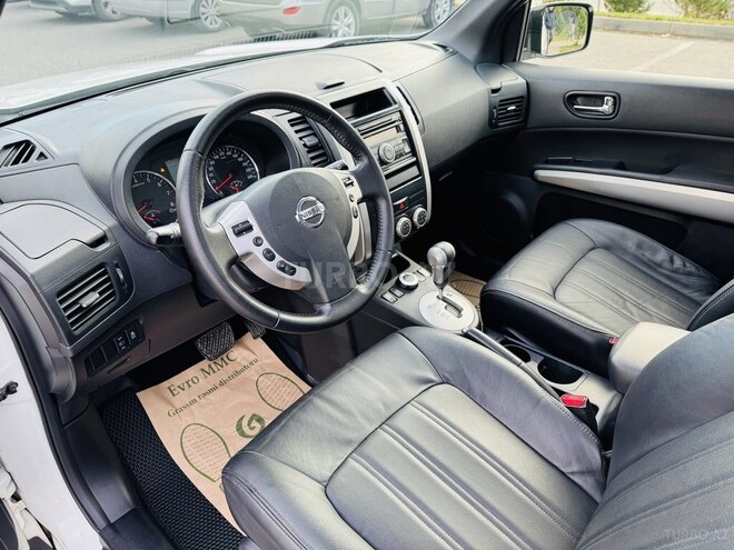 Nissan X-Trail 2014, 123,000 km - 2.5 l - Bakı