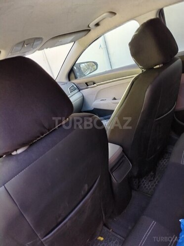 Hyundai Elantra 2016, 255,387 km - 2.0 л - Bakı