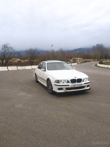 BMW 535 1998, 345,000 km - 3.5 l - İsmayıllı