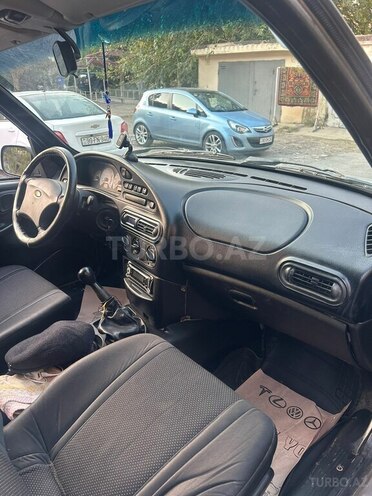 Chevrolet Niva 2006, 25,850 km - 1.7 l - Masallı