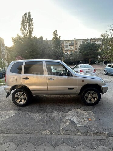 Chevrolet Niva 2006, 25,850 km - 1.7 l - Masallı