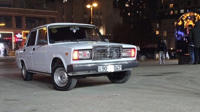 LADA (VAZ) 2107 2008, 90,000 km - 1.6 л - Bakı