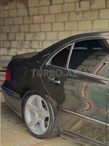 Mercedes E 350 2002, 253,689 km - 3.5 л - Ağcabədi
