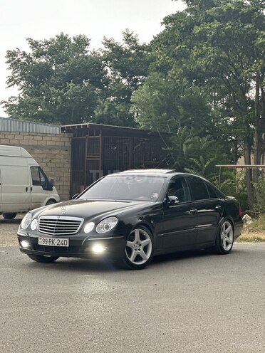 Mercedes E 350 2002, 253,689 km - 3.5 л - Ağcabədi