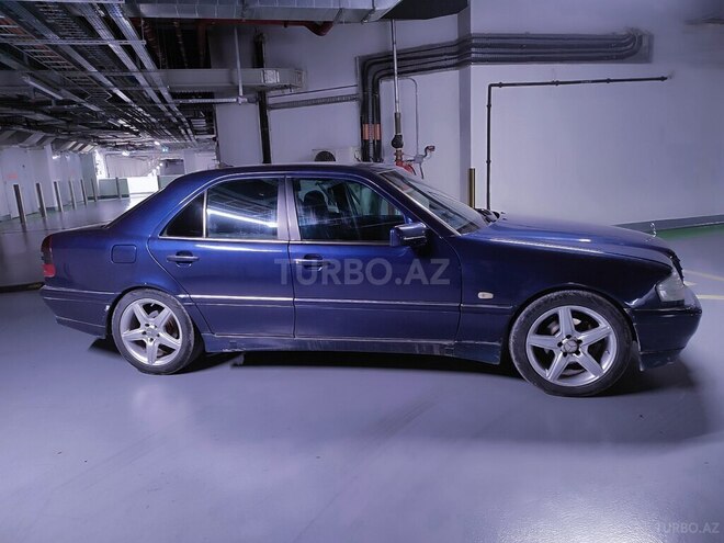 Mercedes C 220 1995, 452,000 km - 2.2 l - Bakı
