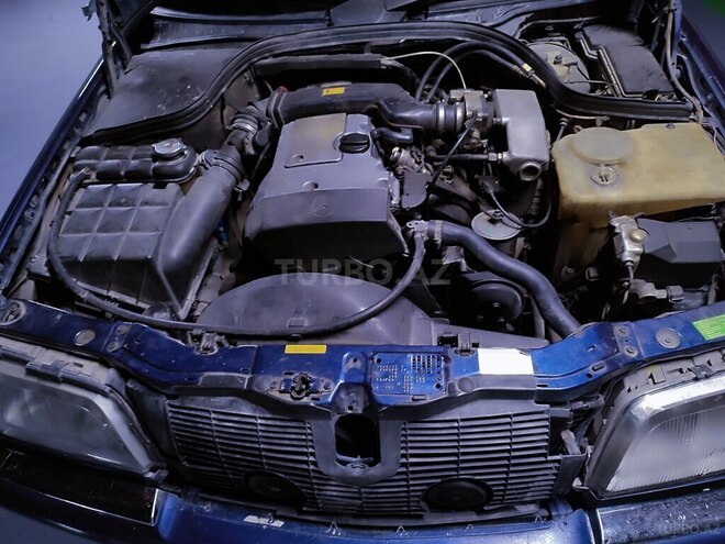 Mercedes C 220 1995, 452,000 km - 2.2 l - Bakı